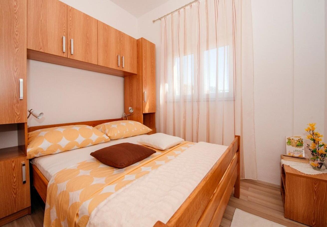 Apartments Ljubo - Modern Andy Cosy Врси Екстер'єр фото
